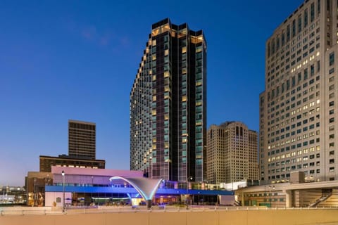 Fort Pontchartrain Detroit, a Wyndham Hotel Hotel in Windsor