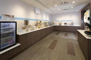 Holiday Inn Express and Suites Kalamazoo West By IHG Hotel in Kalamazoo