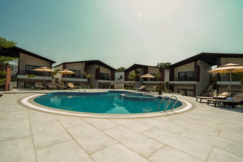 Private pool