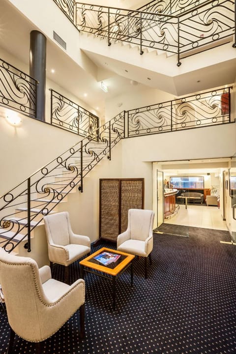 Quest Savoy Apartment hotel in Hobart