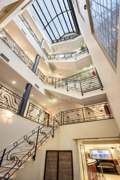 Quest Savoy Apartment hotel in Hobart