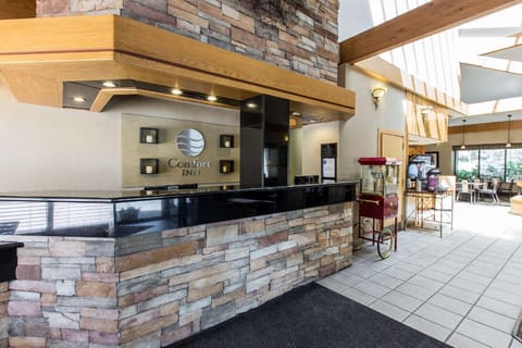 Comfort Inn Near Vail Beaver Creek Hotel in Avon