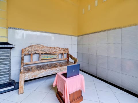 OYO Life 92841 Kos 88 Hotel in Bali