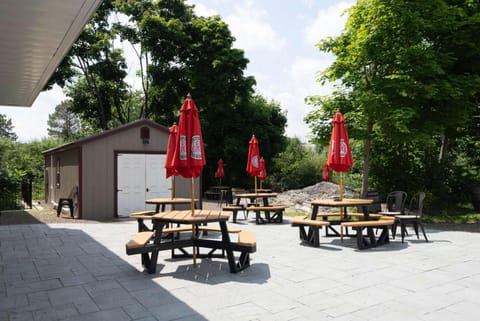 Fireside Inn & Suites Motel in Bangor