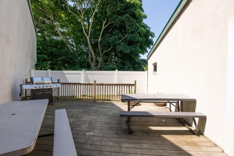 Fireside Inn & Suites Motel in Bangor