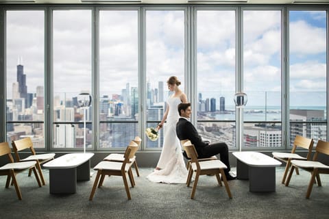 Marriott Marquis Chicago Hotel in South Loop