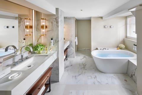 Mandarin Oriental Savoy, Zurich Hotel in Zurich City