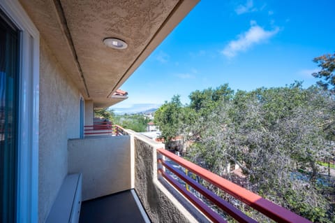 Holiday Inn Express Grover Beach-Pismo Beach Area By IHG Hotel in Grover Beach