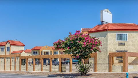 Passport Inn Whittier Motel in Pico Rivera