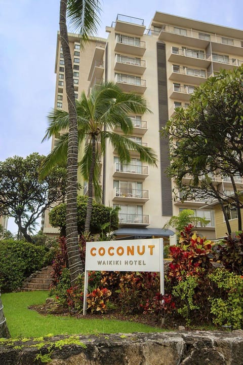 Coconut Waikiki Hotel Hotel in Honolulu