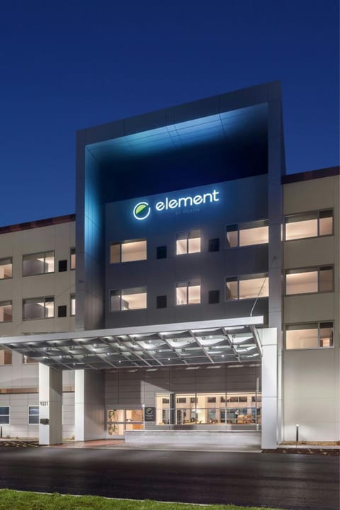 Element Springfield South Hotel in Springfield