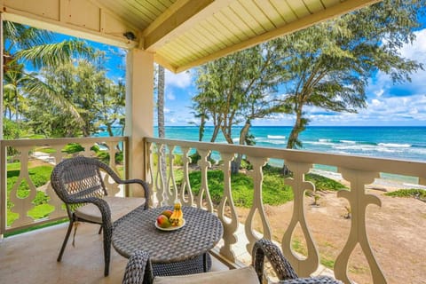 Aston Islander on the Beach Hotel Resort in Waipouli Beach
