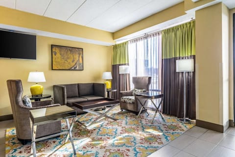 Quality Inn & Suites Southport Hotel in Perry Township