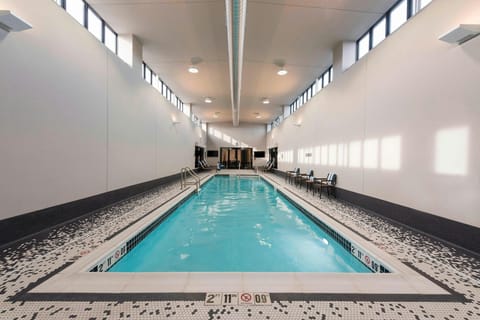 Courtyard by Marriott Waterloo Cedar Falls Hotel in Waterloo