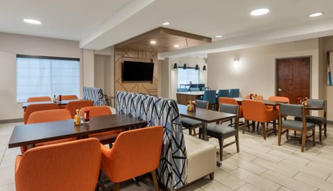 Holiday Inn Express Hotel & Suites Portland - Jantzen Beach By IHG Hotel in Vancouver