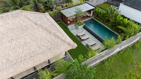 Medewi Surf Villa Luxury  Hotel in Pekutatan