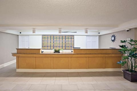 Sleep Inn & Suites Merrillville Hotel in Merrillville