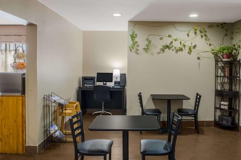 SureStay Plus by Best Western Mesa Superstition Springs Hotel in Superstition Springs