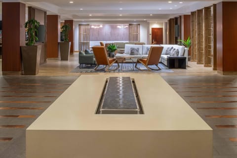 DoubleTree by Hilton San Francisco-Airport Hotel in Burlingame