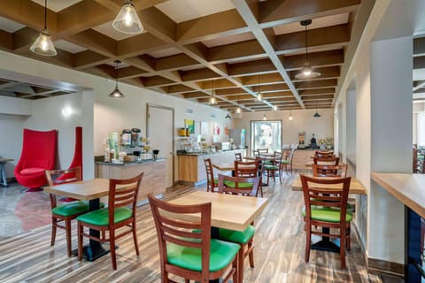 Quality Inn Fort Walton Beach - Destin West Hotel in Fort Walton Beach