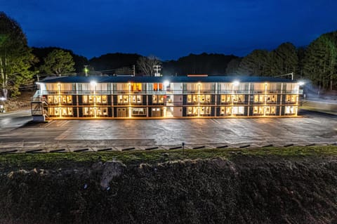 The Mallard Hotel Hotel in Ducktown