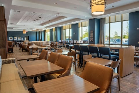 Drury Plaza Hotel Dallas Arlington Hotel in Arlington