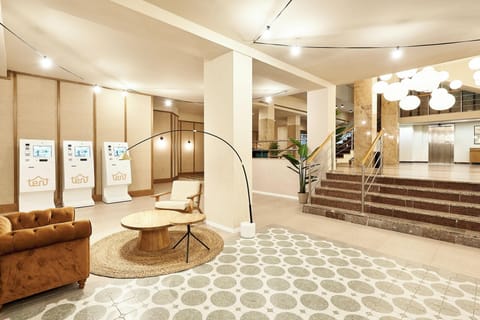 tent Torremolinos Hotel in Torremolinos