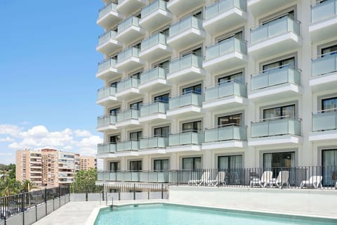 tent Torremolinos Hotel in Torremolinos