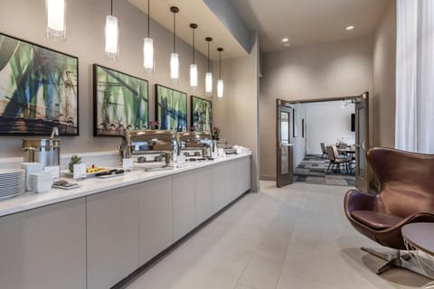 Cambria Hotel Savannah Downtown Historic District Hotel in Savannah