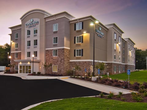 Candlewood Suites Tupelo By IHG Hotel in Tupelo