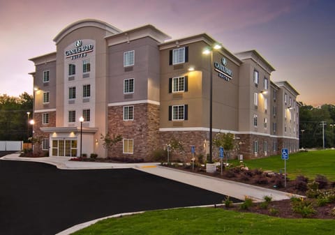 Candlewood Suites Tupelo By IHG Hotel in Tupelo