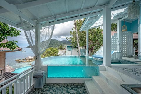 DD Hut Bungalows Resort in Ko Tao