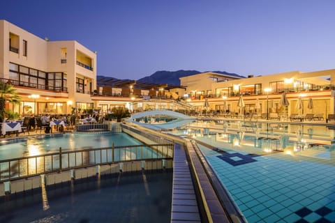 Vantaris Palace Hotel in Crete