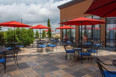 La Quinta Inn & Suites by Wyndham Lubbock Southwest Hotel in Lubbock