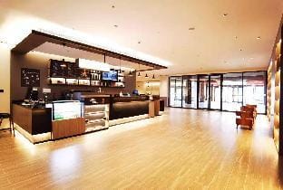 Hanting Hotel Tianjin Xiqing Development Zone Meijiang Convention and Exhibition Center Hotel in Tianjin