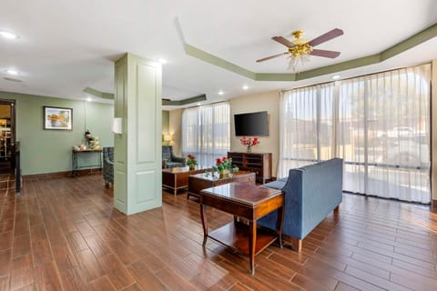 Suburban Studios Orangeburg Hotel in South Carolina