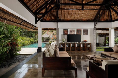 OMECURE Kaba Kaba by Nakula Hotel in Kediri