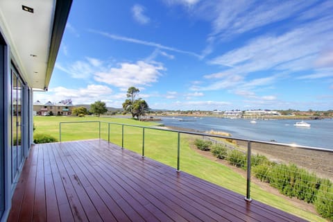 Comfort Inn The Pier Hotel in Tasmania