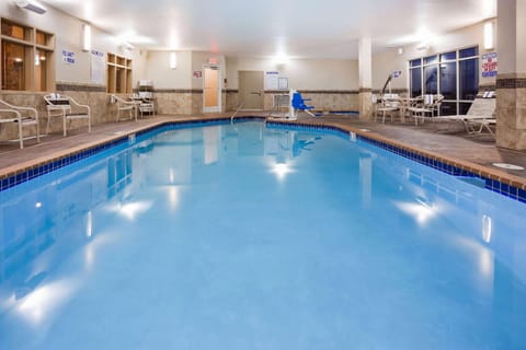 AmericInn by Wyndham DeWitt Hotel in Iowa