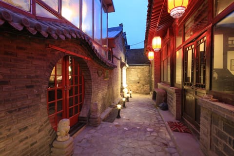 The Great Wall Courtyard Hostel Hotel in Beijing