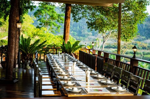 Rnana Grand Hotel in Khok Kloi