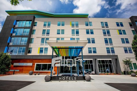 Aloft Alpharetta Hotel in Alpharetta