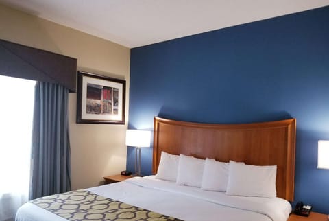 Baymont By Wyndham Indianapolis Northwest Hotel in Pike Township