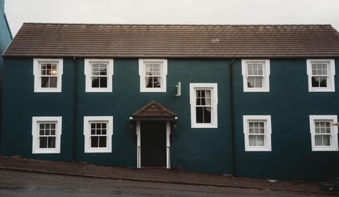 Roslyn House Hotel in Scotland