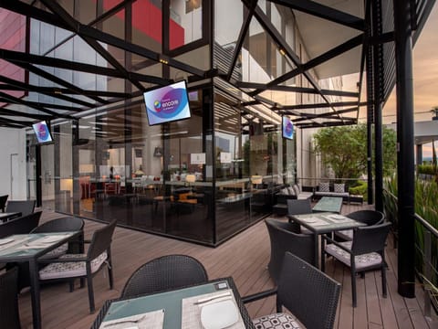 Ramada Encore Queretaro Hotel in Santiago de Queretaro