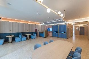 Hanting Hotel Tianjin Jinnan New National Exhibition Shuanggang Technology Park Hotel in Tianjin