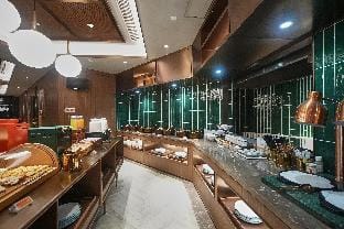 Orange Hotel Tianjin Huayuan Hotel in Tianjin