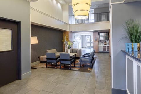 Hyatt House Chicago Schaumburg Hotel in Rolling Meadows