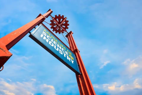 Adelphi Wharf Apartments by Beehosting Apartment hotel in Salford