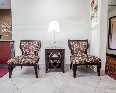 Quality Inn & Suites Altoona - Des Moines Hotel in Altoona